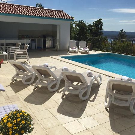 Holiday Home Aqua Smrika Ngoại thất bức ảnh