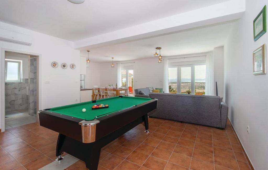 Holiday Home Aqua Smrika Ngoại thất bức ảnh
