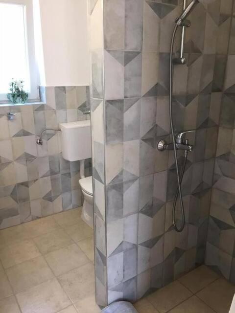 Holiday Home Aqua Smrika Ngoại thất bức ảnh